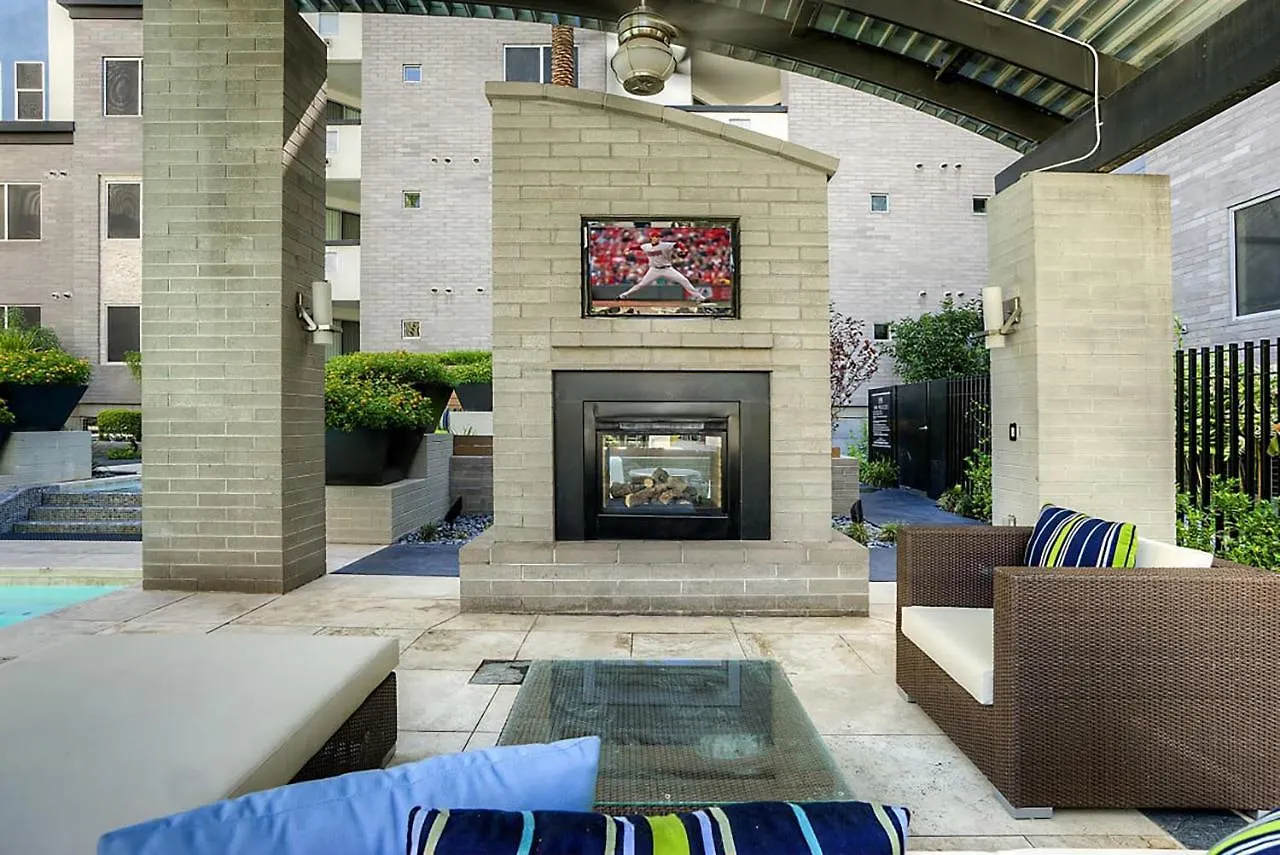 2 Story Loft With Mountain & City Views-King Bed & Parking 4011 Phoenix 0*,